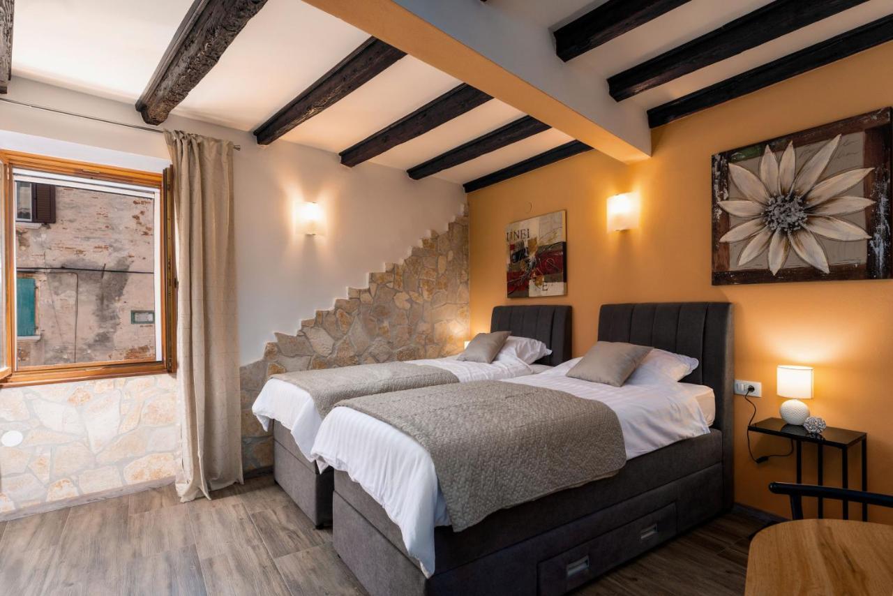 Апартаменты Casa Albina Ровинь Экстерьер фото